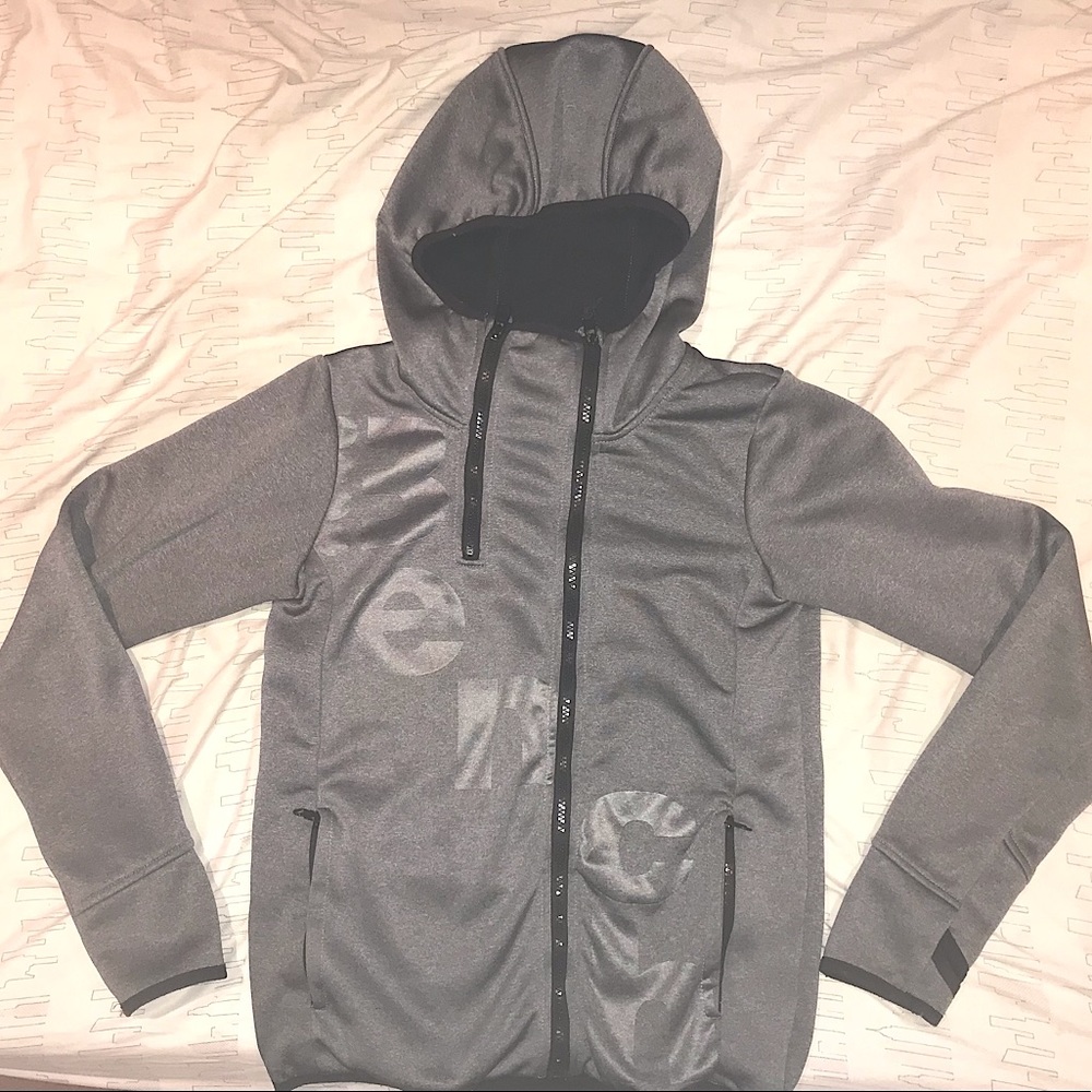 Bench hoodie grey/silver lightly used